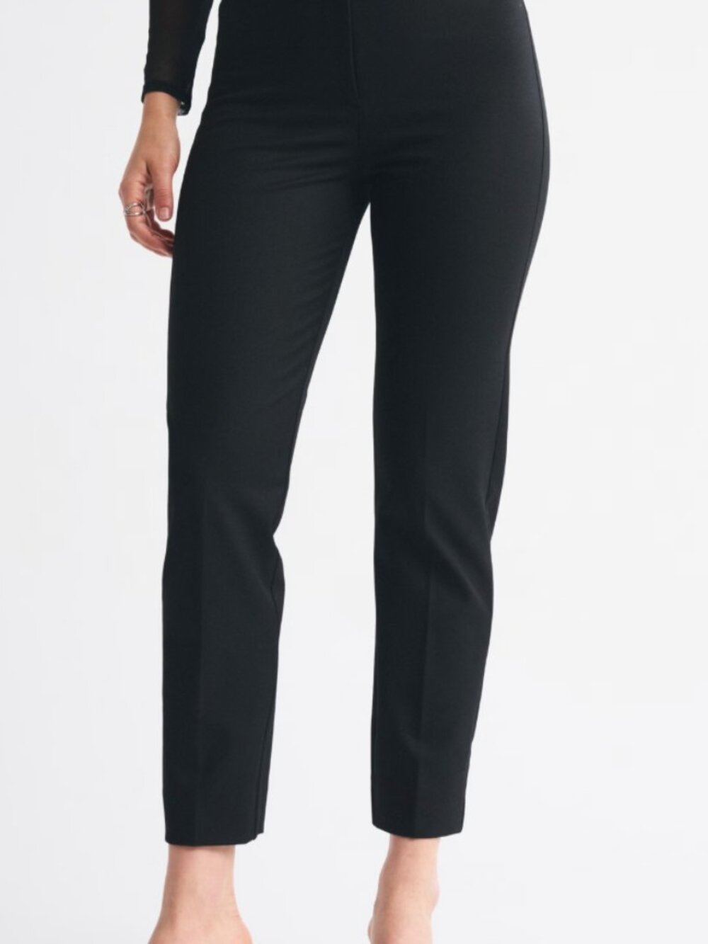 Abercrombie & Fitch- Women's Slim Straight Tailored Pant